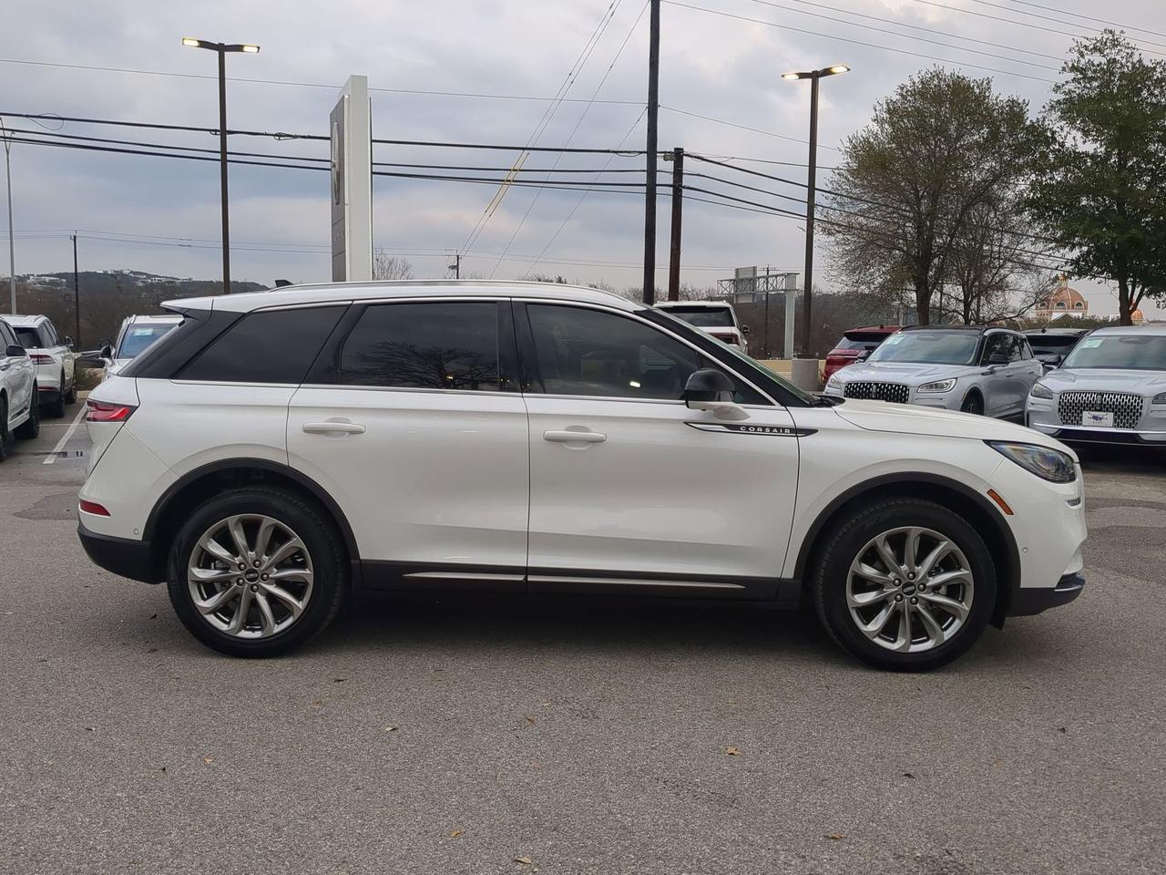 2022 Lincoln Corsair Standard