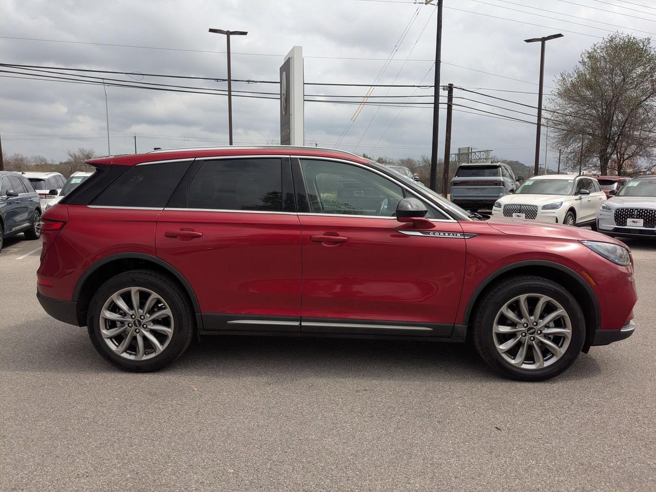 2022 Lincoln Corsair Standard