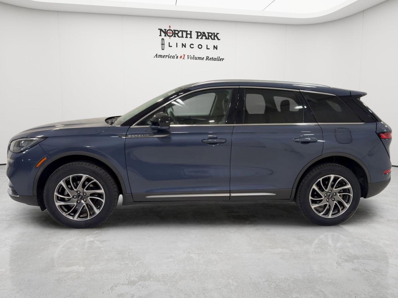 2022 Lincoln Corsair Standard