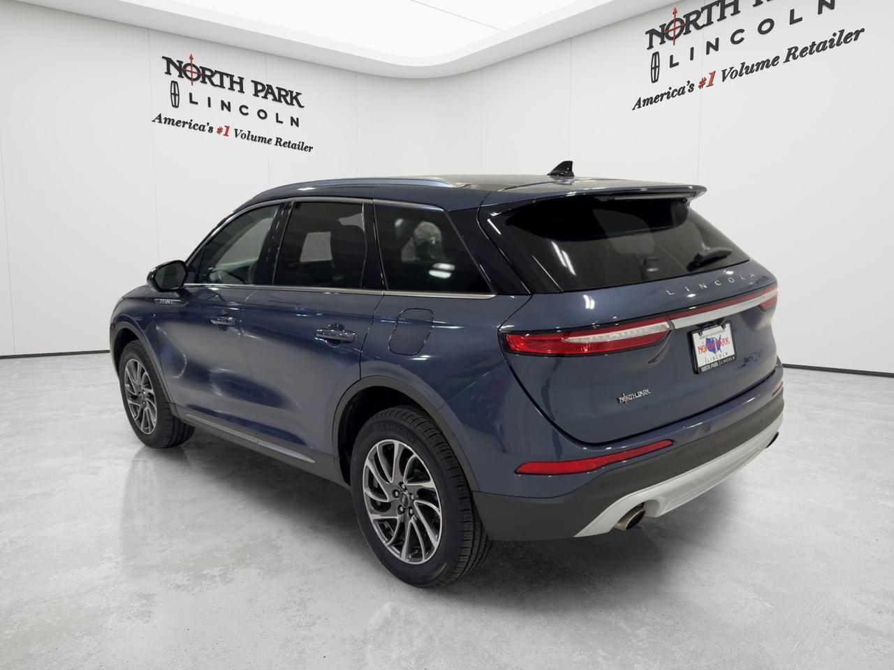 2022 Lincoln Corsair Standard