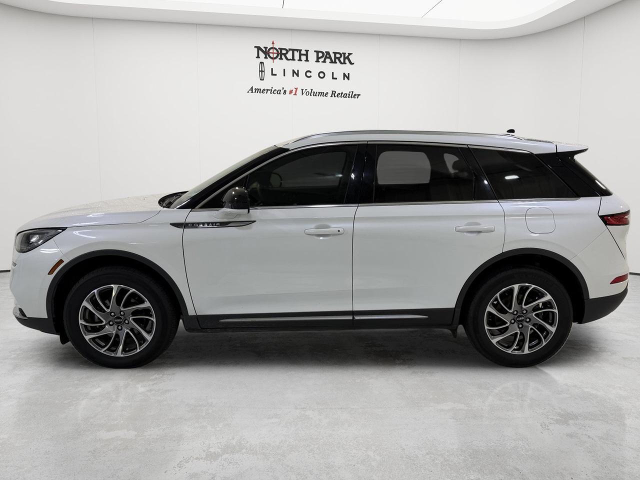 2022 Lincoln Corsair Standard