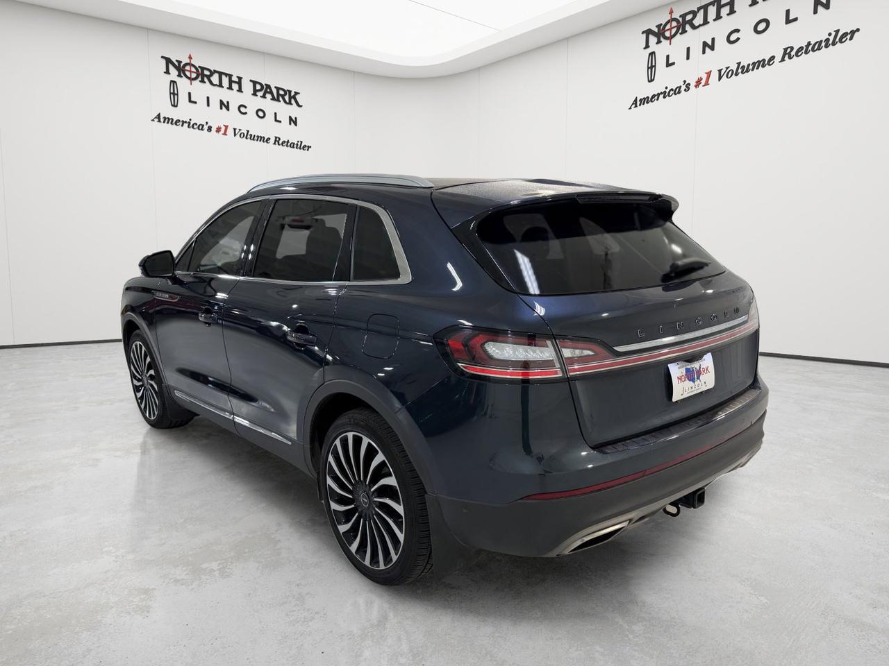 2022 Lincoln Nautilus Black Label