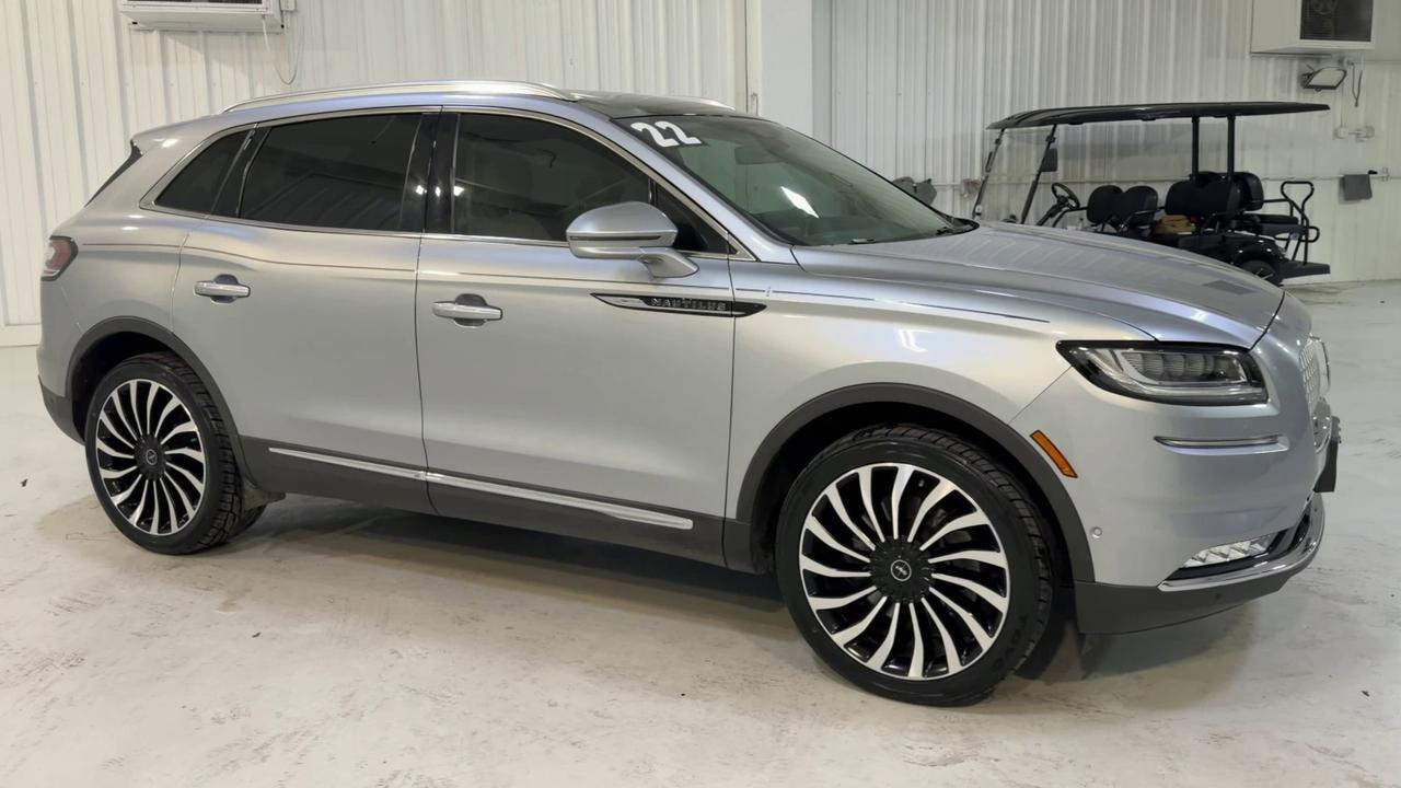 2022 Lincoln Nautilus Black Label