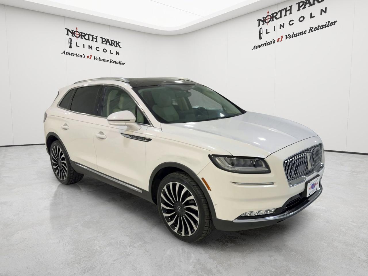 2022 Lincoln Nautilus Black Label