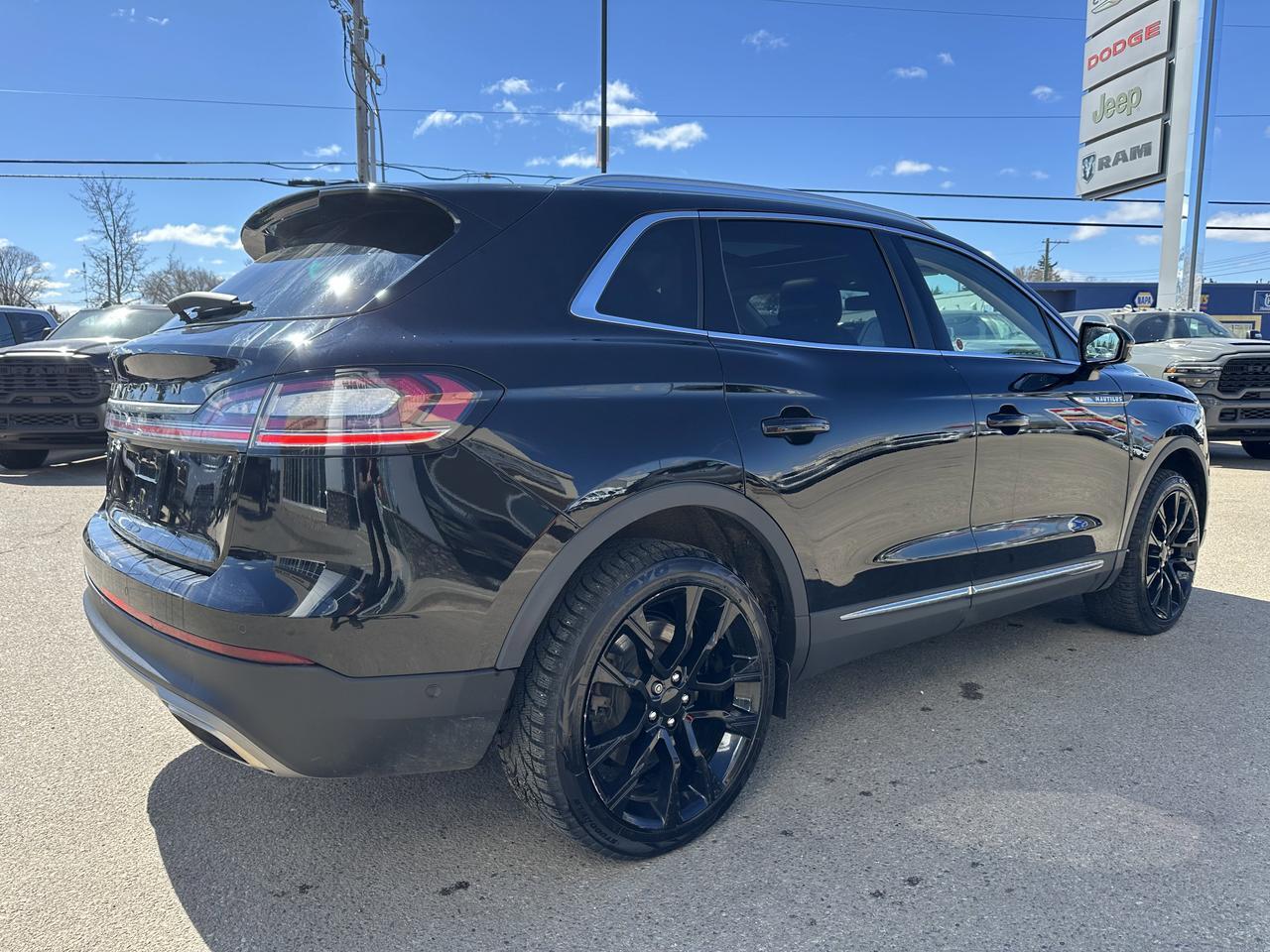 2022 Lincoln Nautilus Reserve | Leather | Massage Seats | Pano Roof | 360 Camera | Two Sets Wheel & Tire Redwater AB