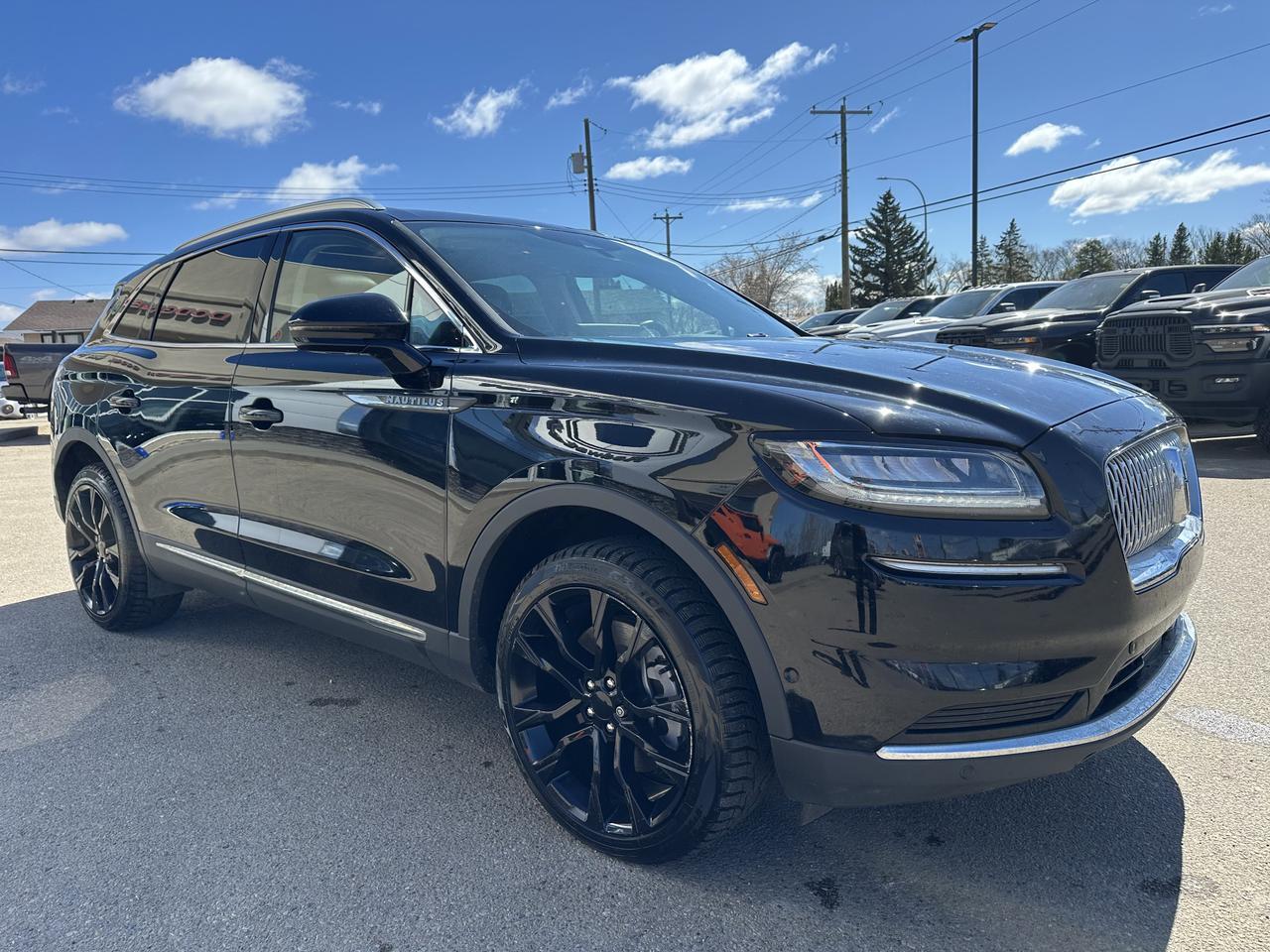 2022 Lincoln Nautilus Reserve | Leather | Massage Seats | Pano Roof | 360 Camera | Two Sets Wheel & Tire Redwater AB