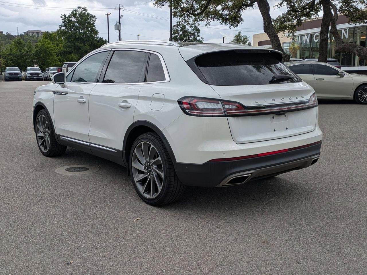 2022 Lincoln Nautilus Reserve