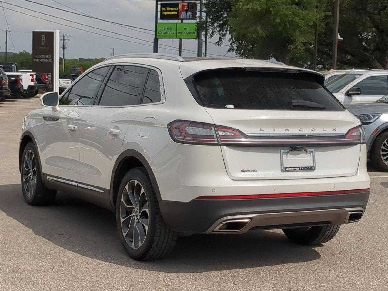 2022 Lincoln Nautilus Reserve