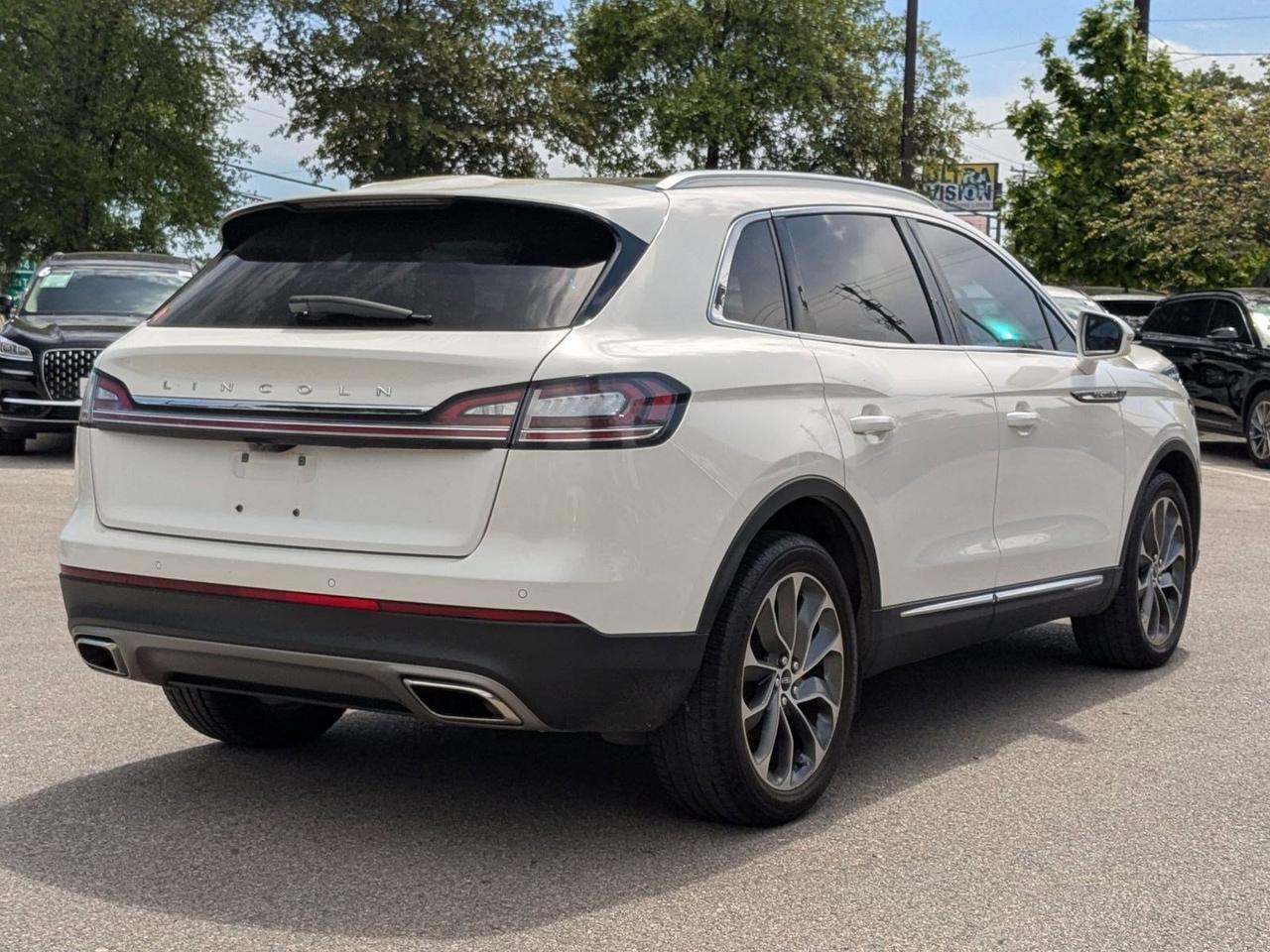 2022 Lincoln Nautilus Reserve