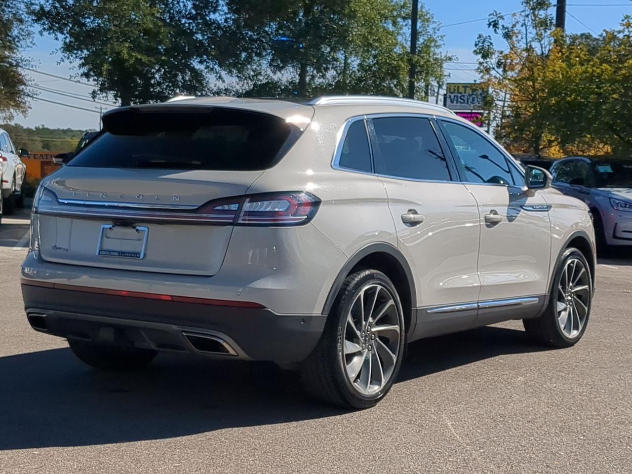 2022 Lincoln Nautilus Reserve