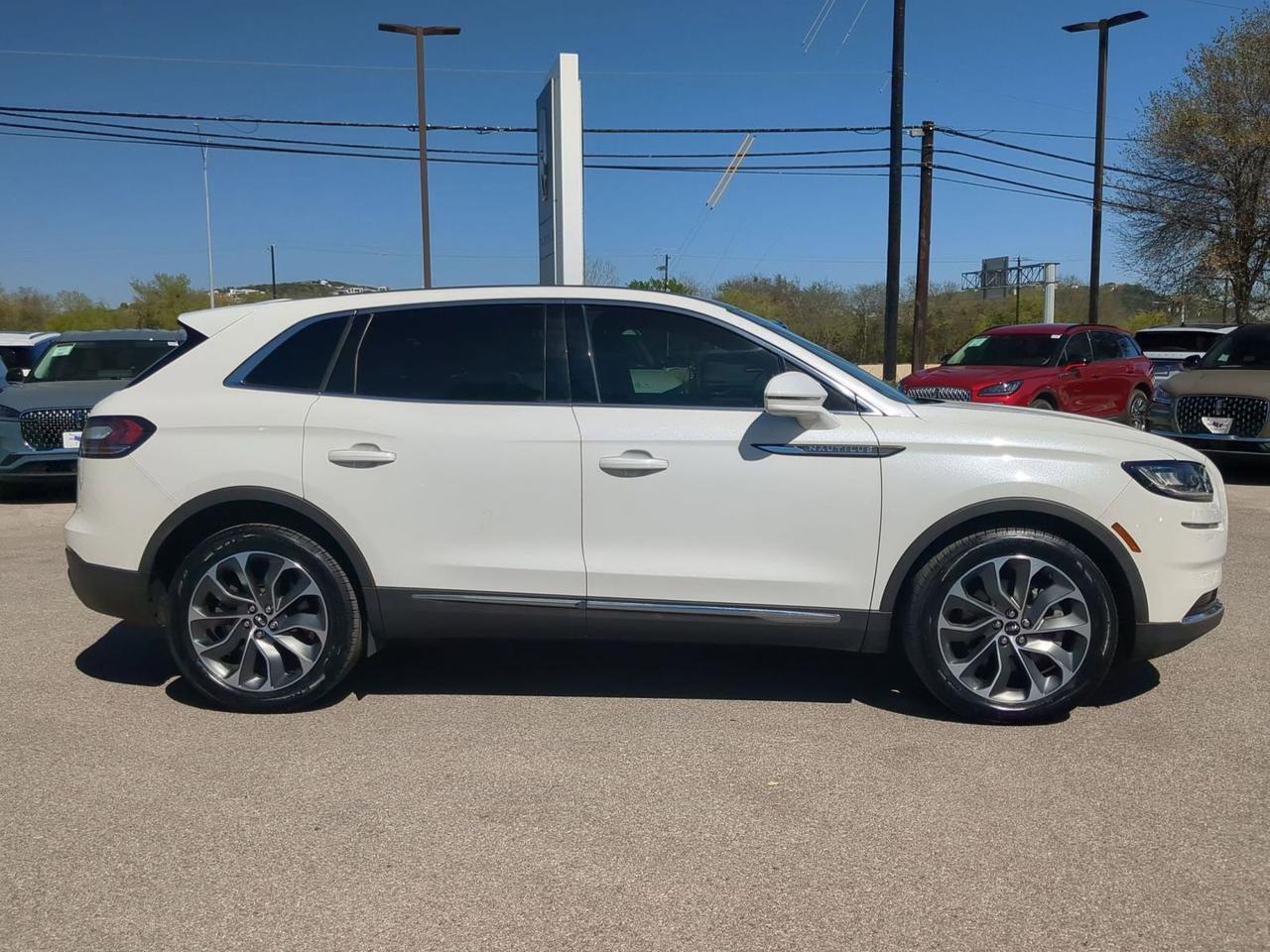 2022 Lincoln Nautilus Reserve