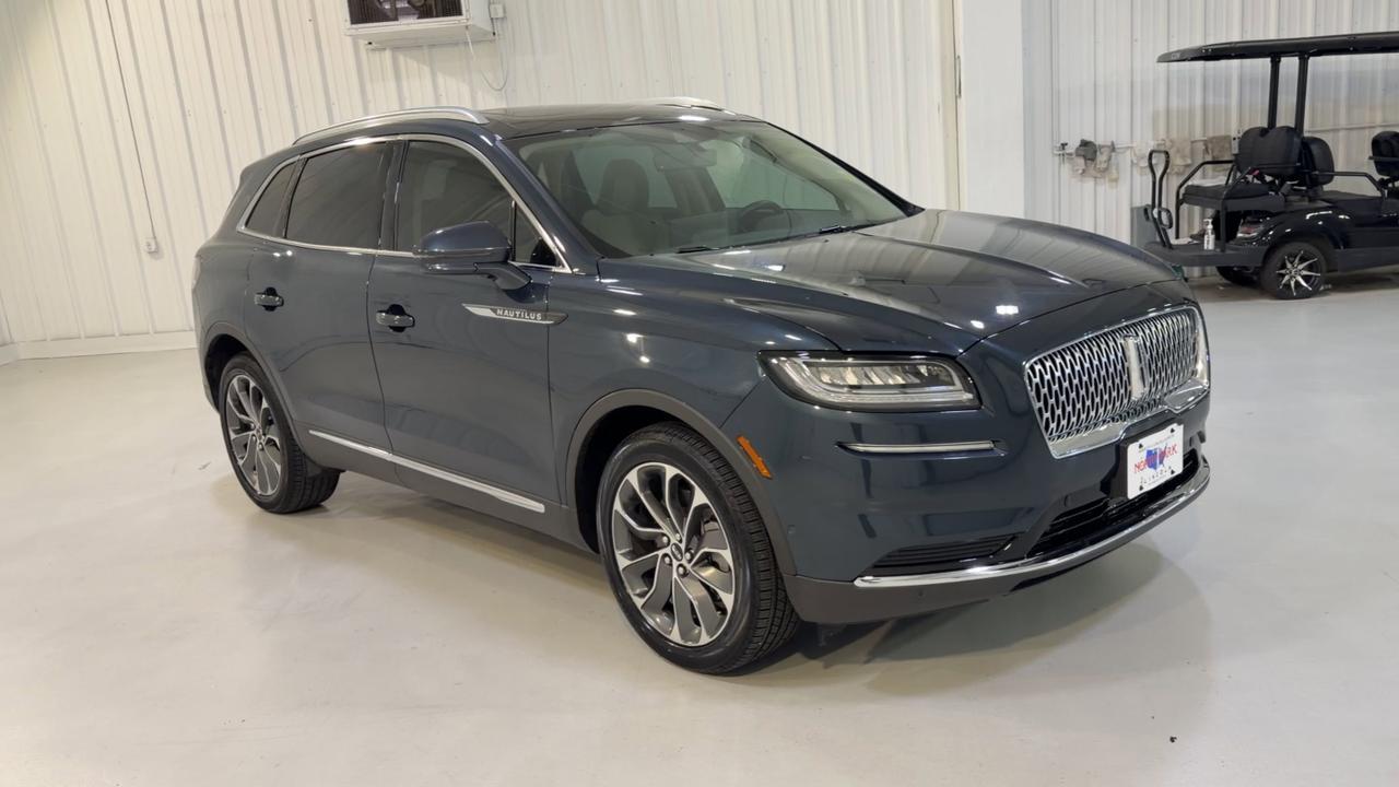 2022 Lincoln Nautilus Reserve