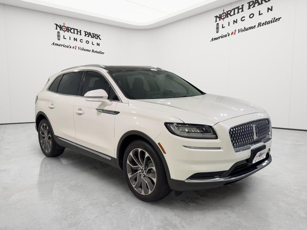 2022 Lincoln Nautilus Reserve