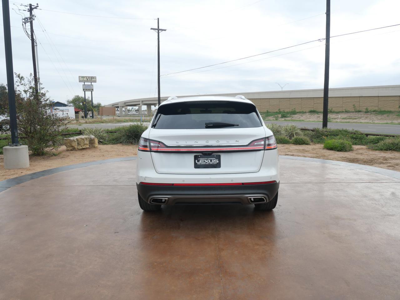 2022 Lincoln Nautilus Reserve