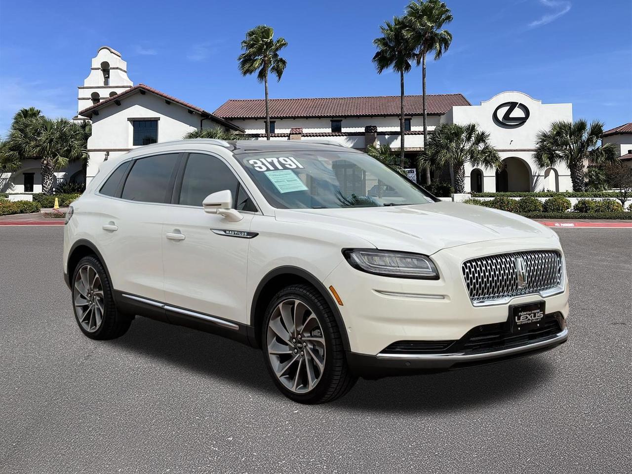 2022 Lincoln Nautilus Reserve