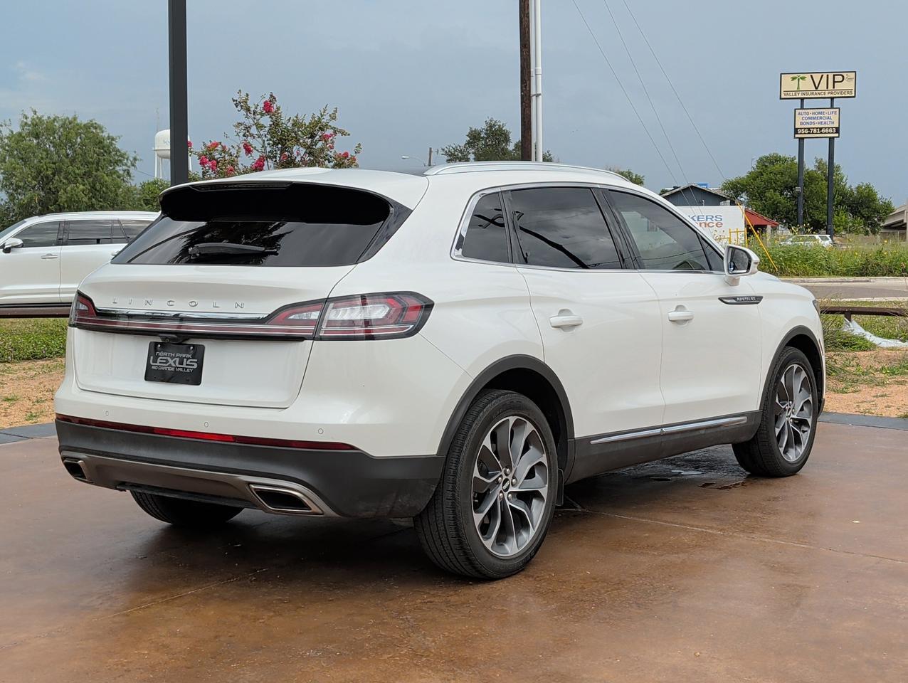 2022 Lincoln Nautilus Reserve
