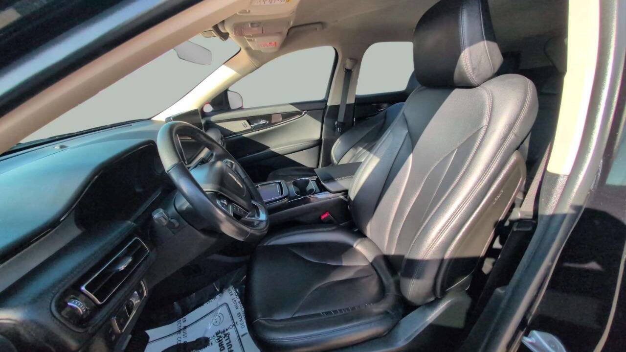 2022 Lincoln Nautilus Standard 4dr SUV Chesterfield MI