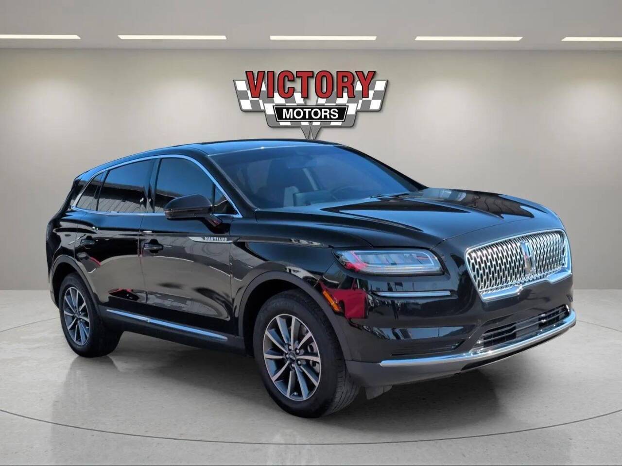 2022 Lincoln Nautilus Standard 4dr SUV Chesterfield MI
