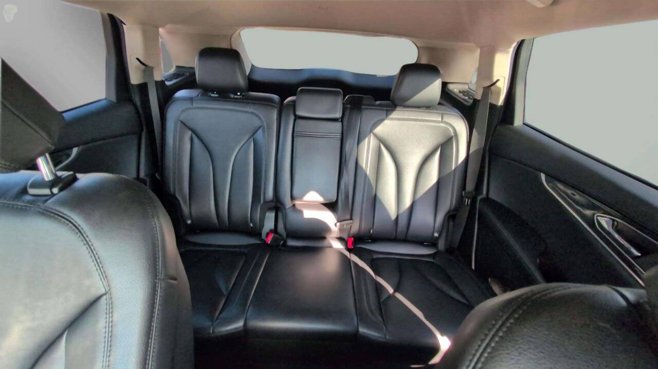 2022 Lincoln Nautilus Standard 4dr SUV Chesterfield MI