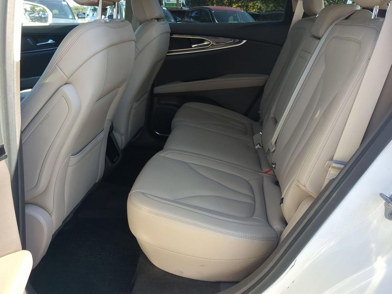 2022 Lincoln Nautilus Standard