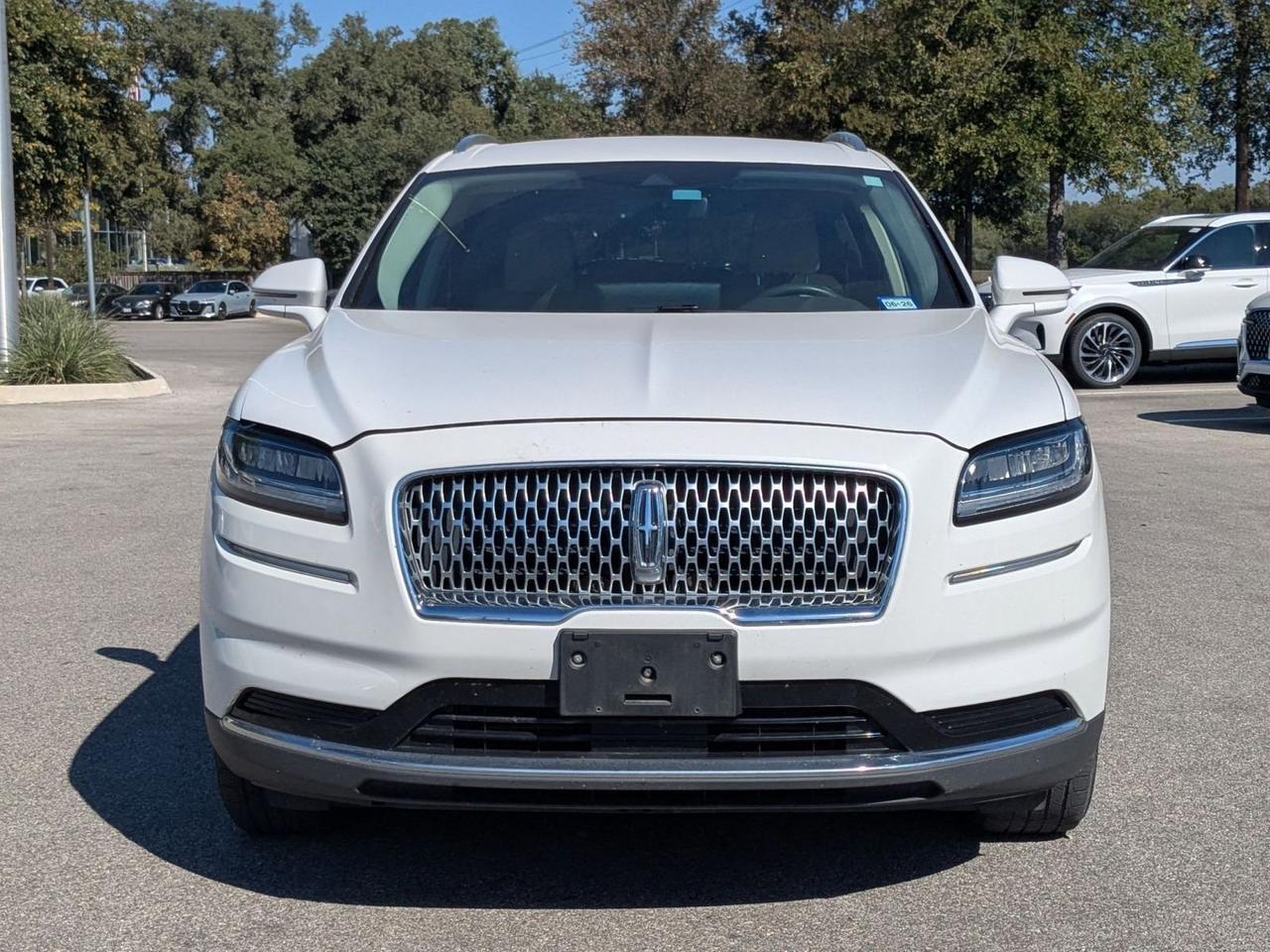 2022 Lincoln Nautilus Standard