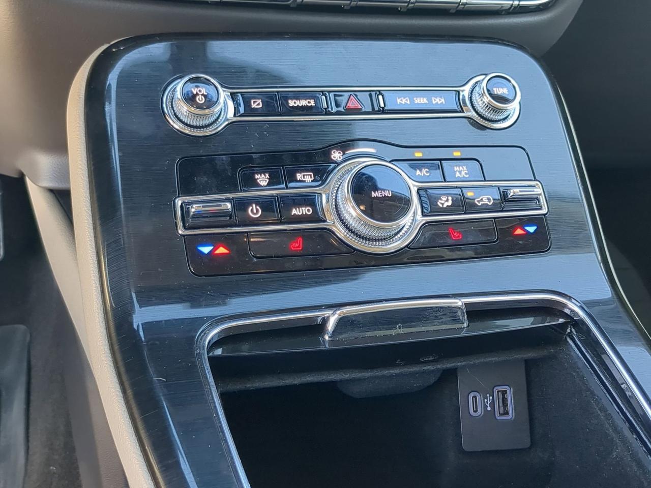 2022 Lincoln Nautilus Standard