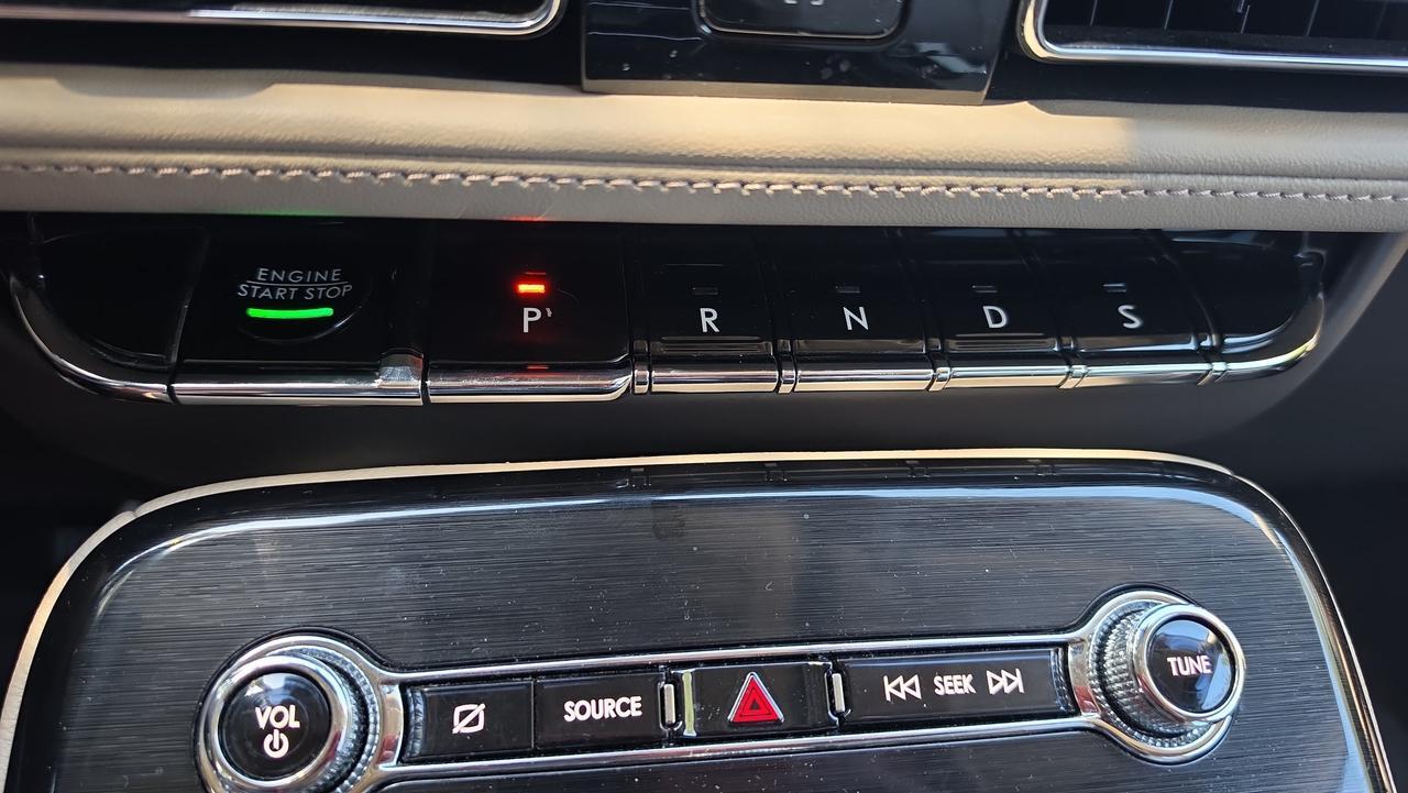 2022 Lincoln Nautilus Standard