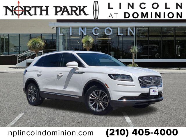 2022 Lincoln Nautilus Standard