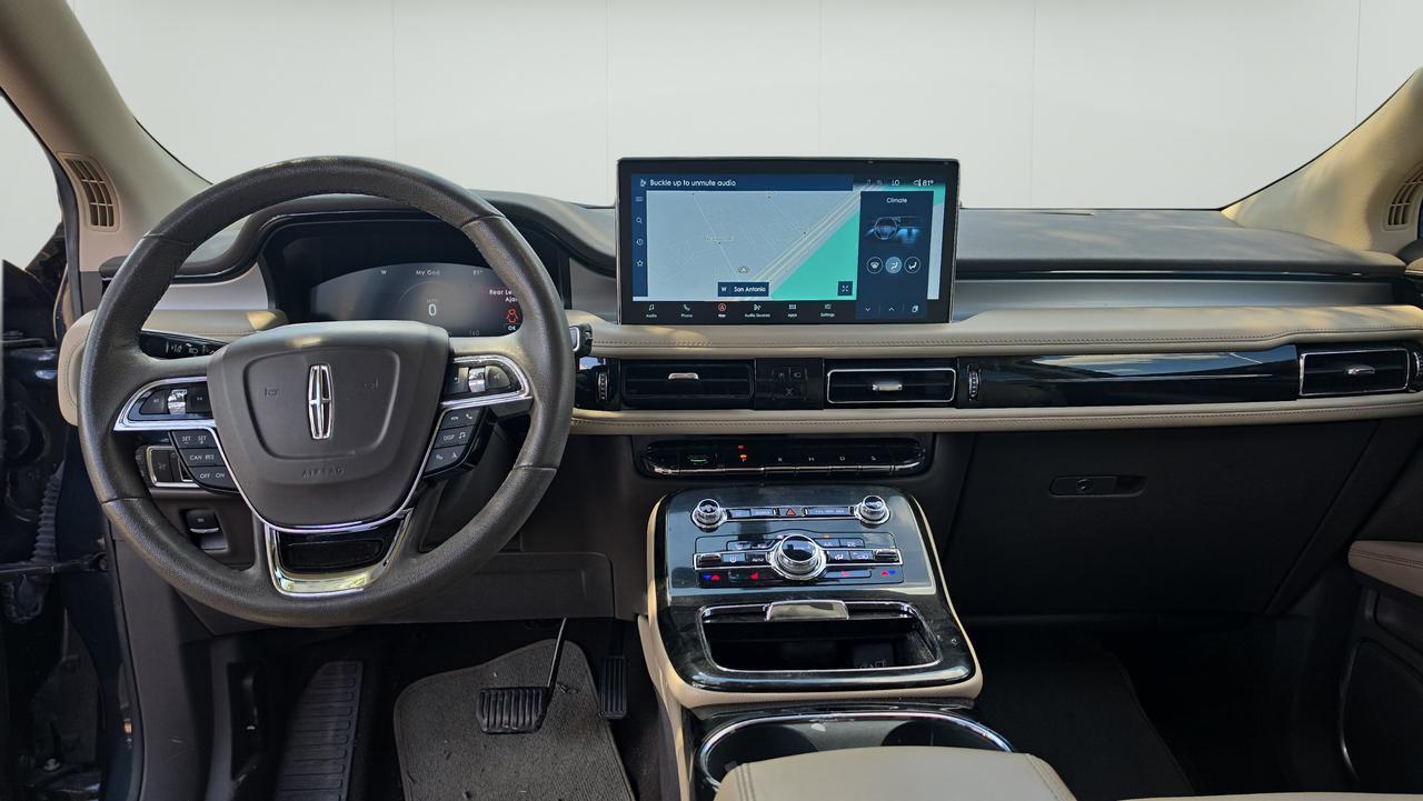 2022 Lincoln Nautilus Standard