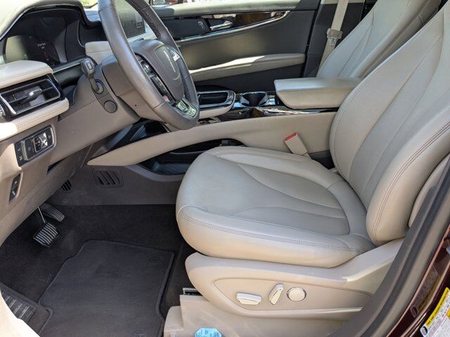 2022 Lincoln Nautilus Standard