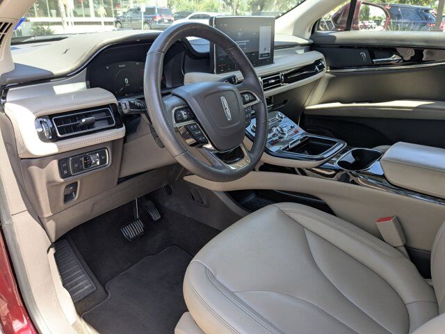2022 Lincoln Nautilus Standard