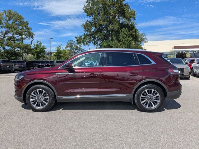 2022 Lincoln Nautilus Standard