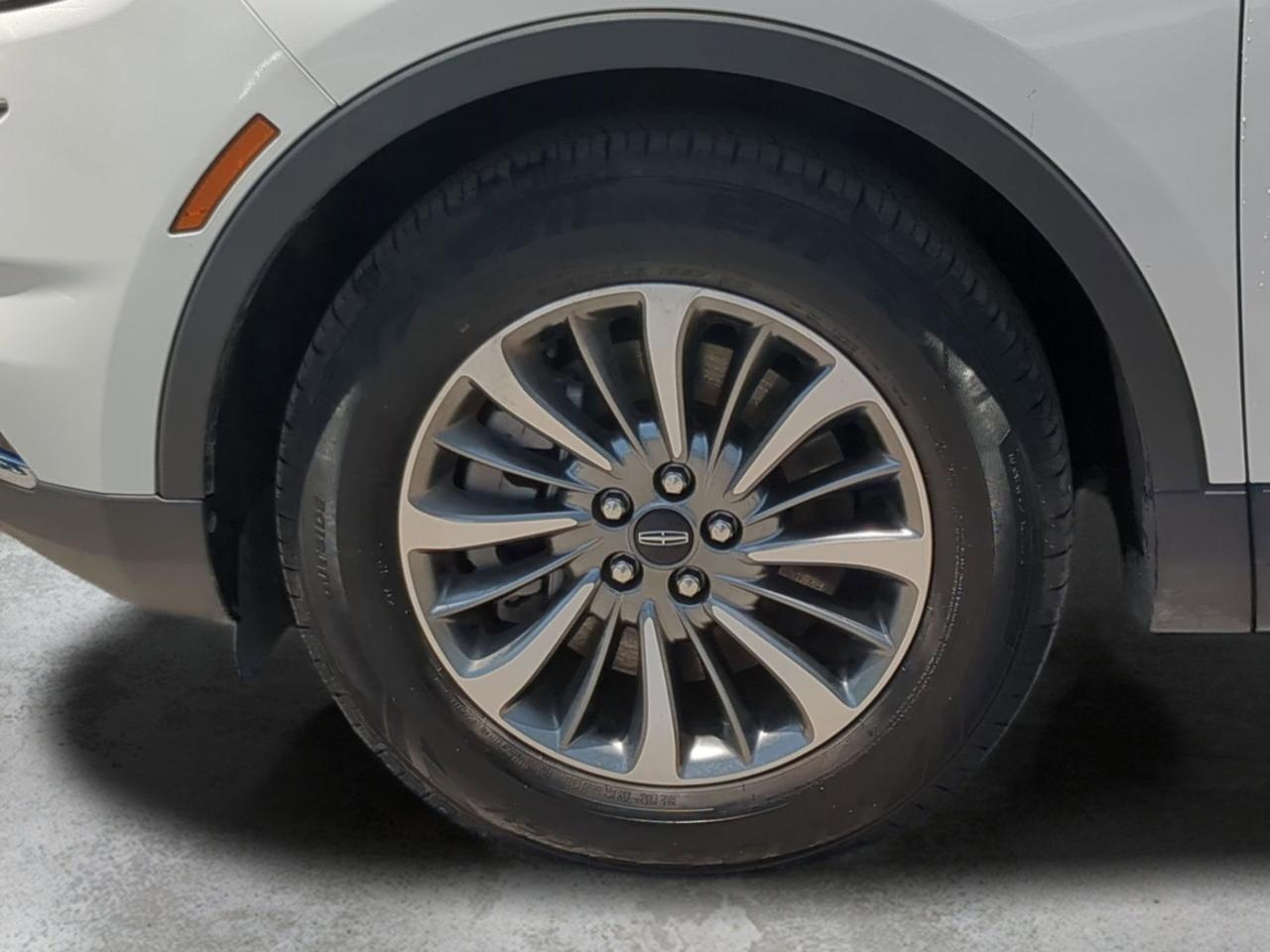 2022 Lincoln Nautilus Standard