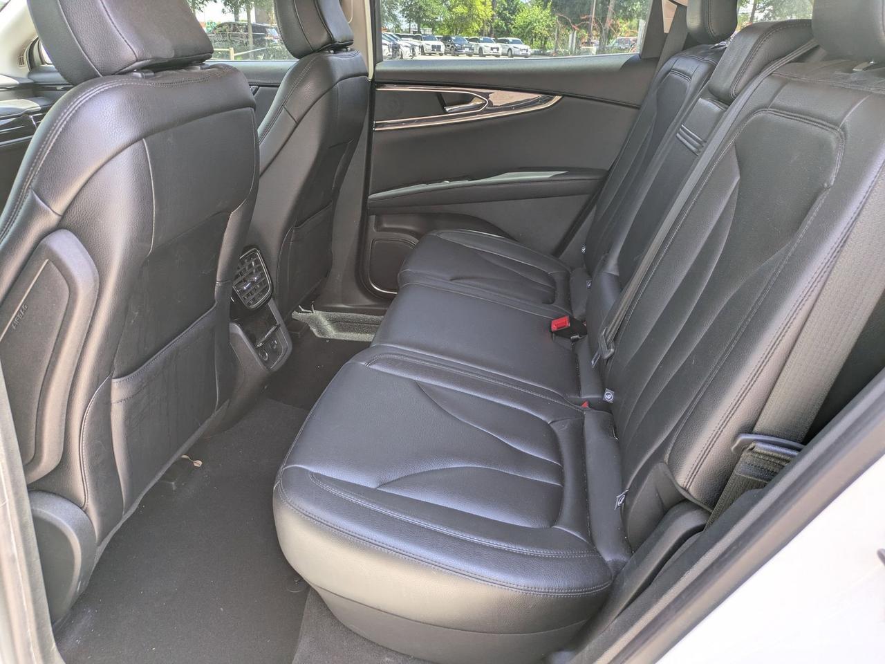 2022 Lincoln Nautilus Standard