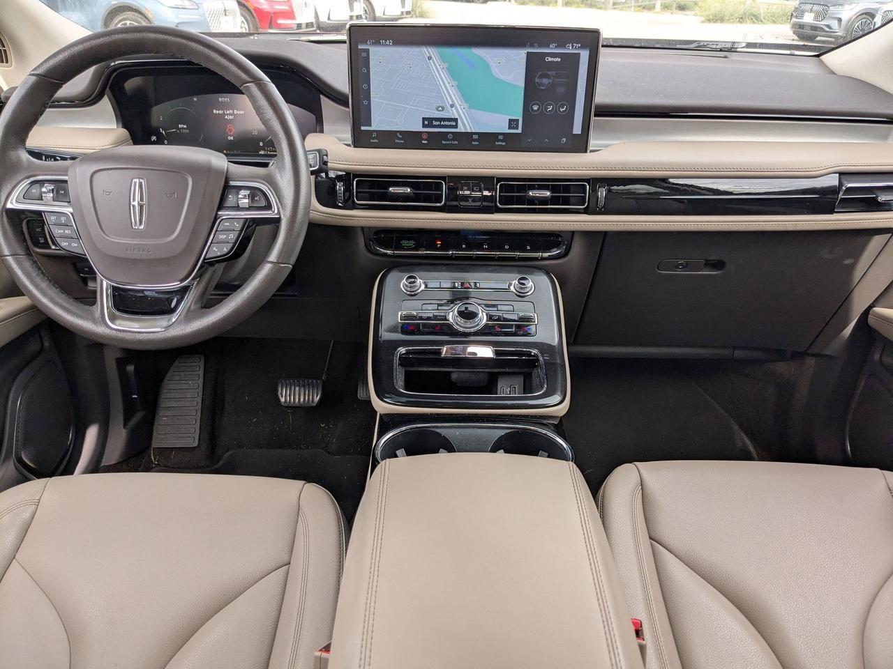 2022 Lincoln Nautilus Standard