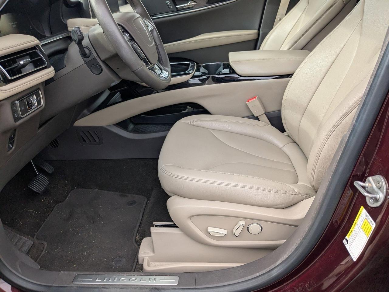 2022 Lincoln Nautilus Standard