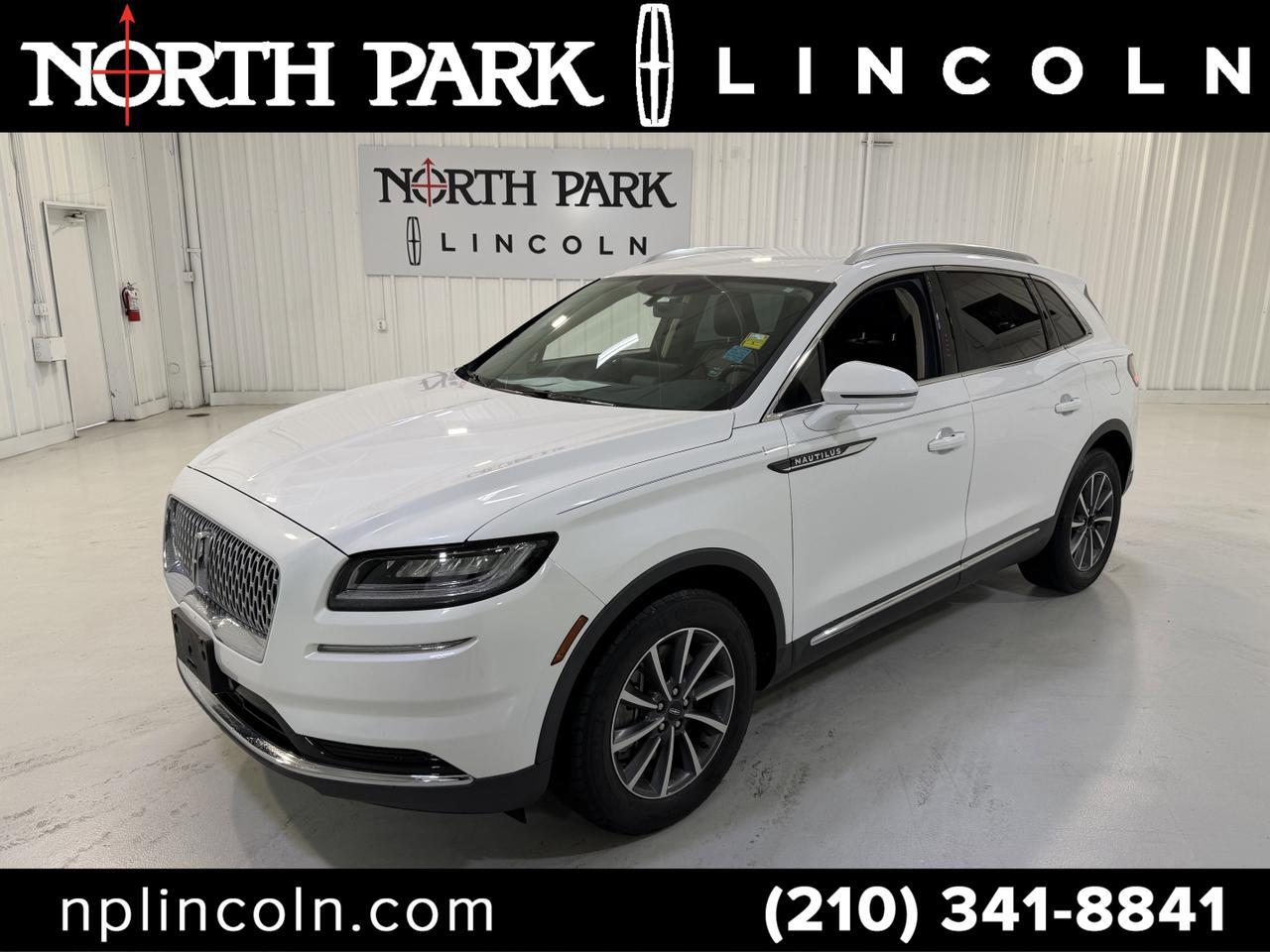 2022 Lincoln Nautilus Standard