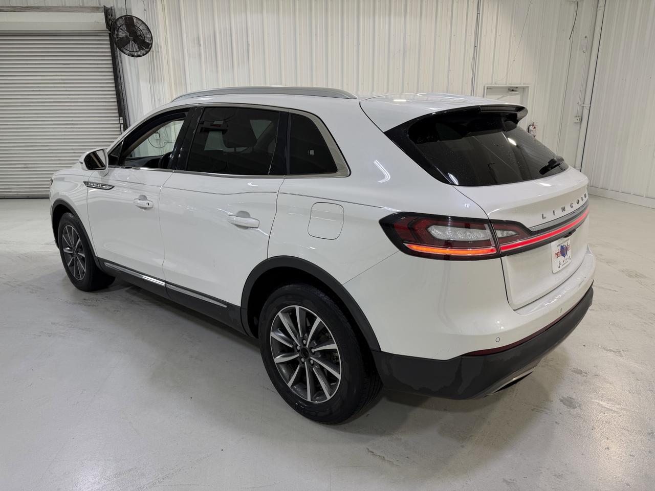 2022 Lincoln Nautilus Standard