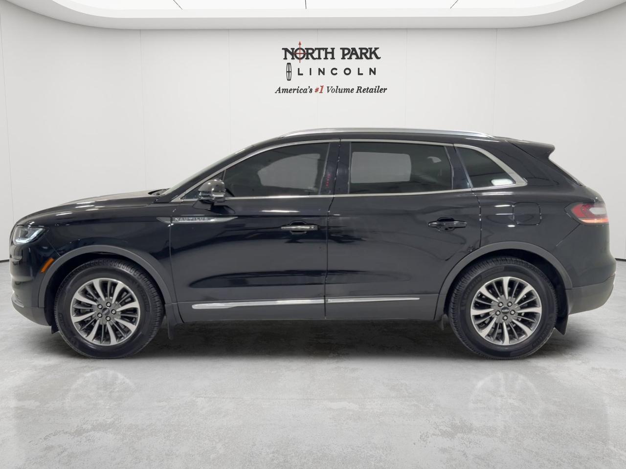 2022 Lincoln Nautilus Standard