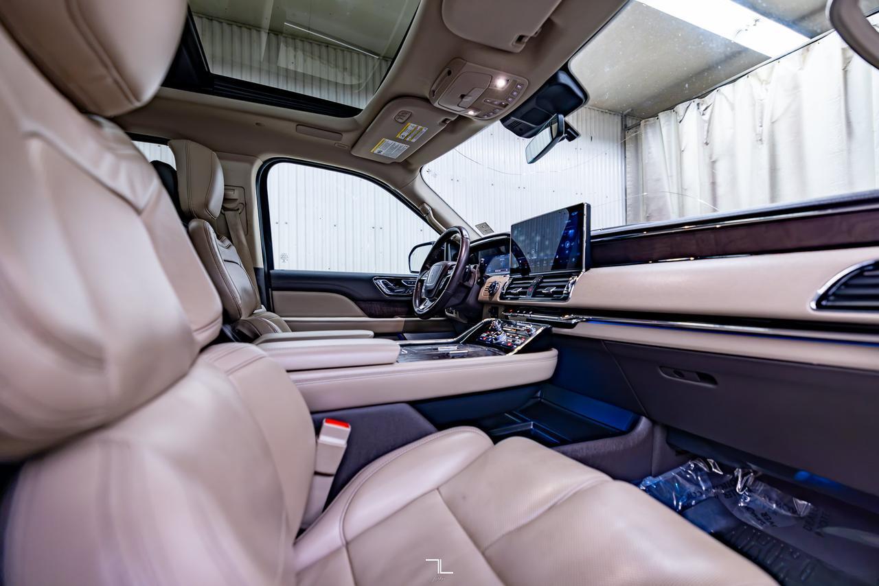 2022 Lincoln Navigator AWD Reserve Leather Roof Nav BCam Red Deer AB