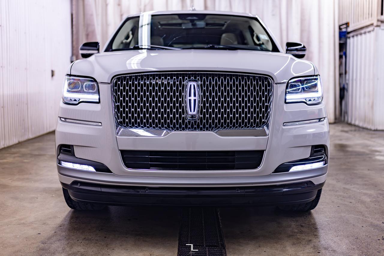2022 Lincoln Navigator AWD Reserve Leather Roof Nav BCam Red Deer AB