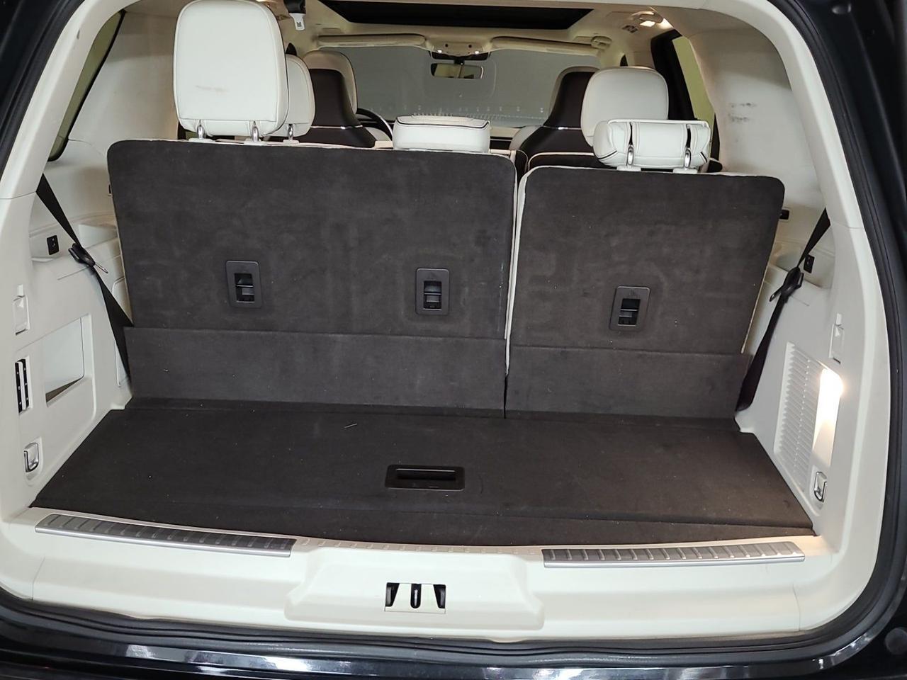 2022 Lincoln Navigator Black Label Panoramic Roof Ventilated Seats Portland OR