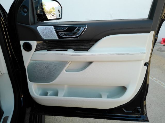 2022 Lincoln Navigator Black Label Plano TX