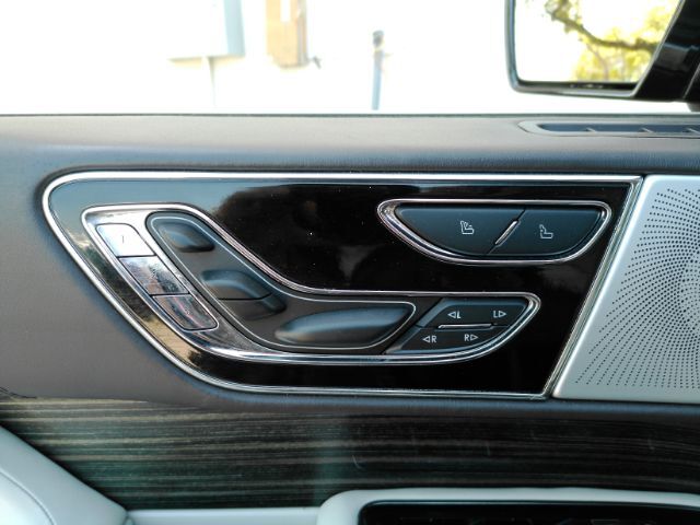 2022 Lincoln Navigator Black Label Plano TX