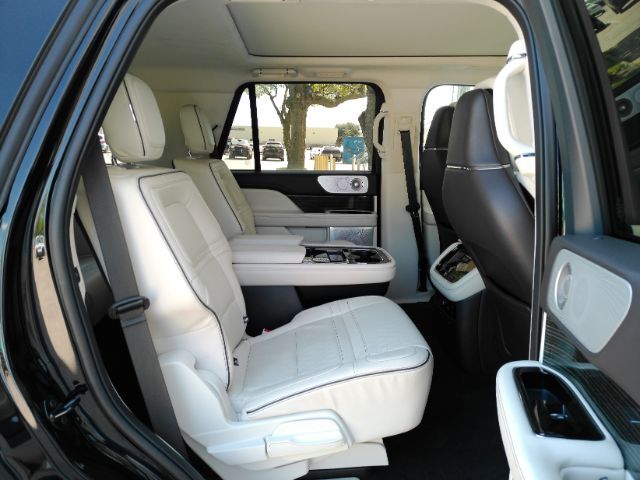2022 Lincoln Navigator Black Label Plano TX