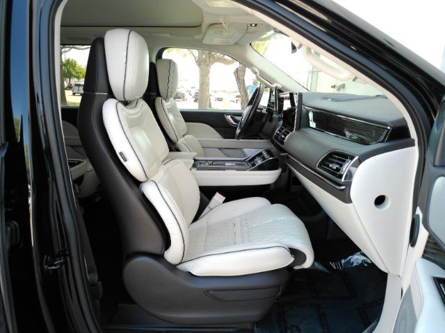2022 Lincoln Navigator Black Label Plano TX
