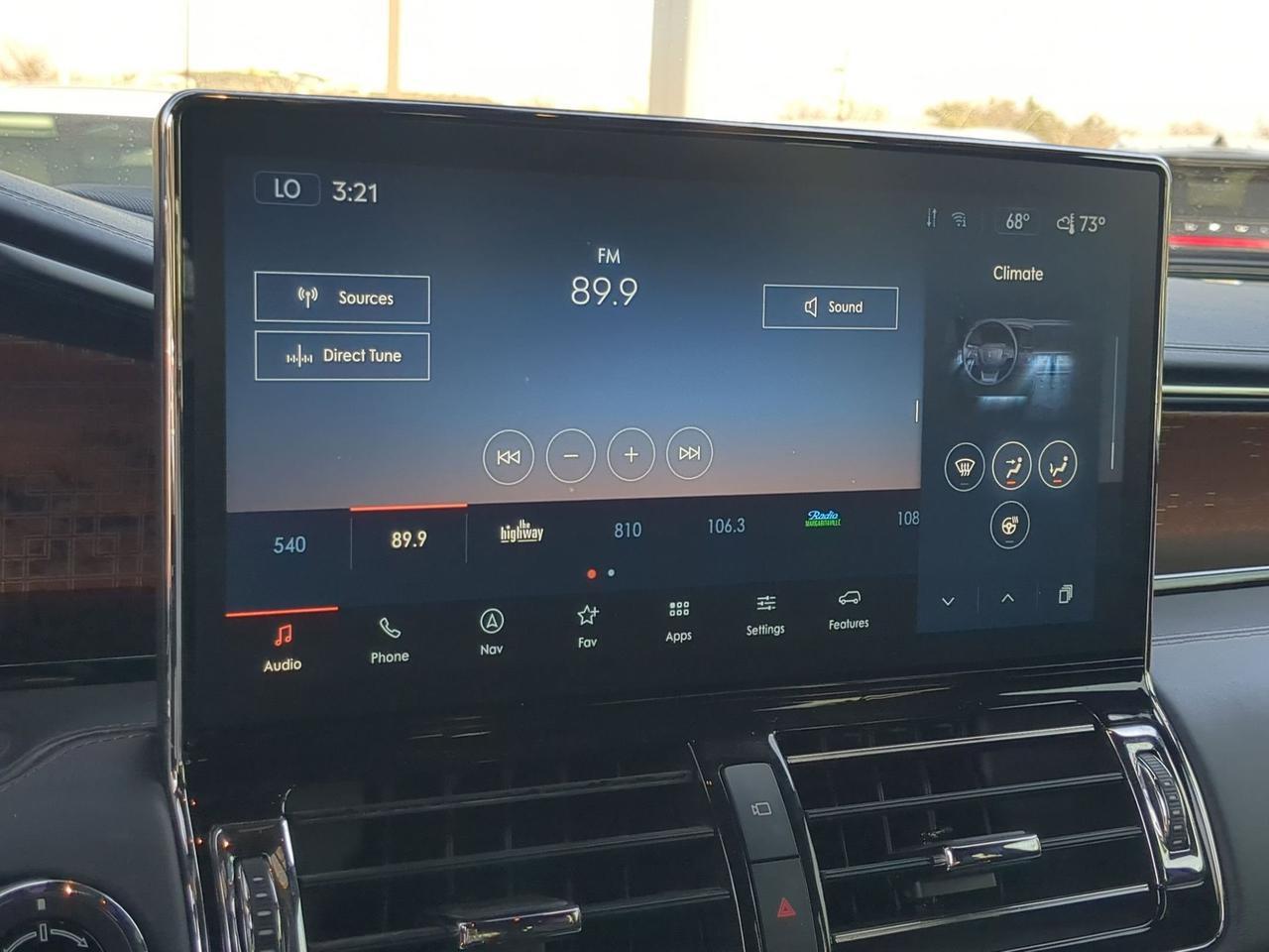 2022 Lincoln Navigator Black Label