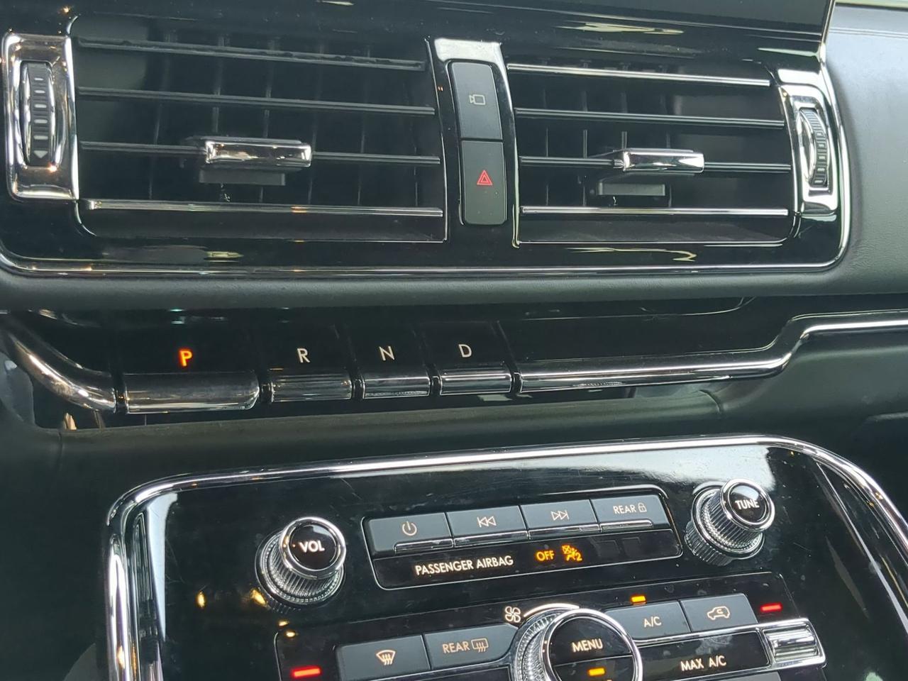 2022 Lincoln Navigator Black Label