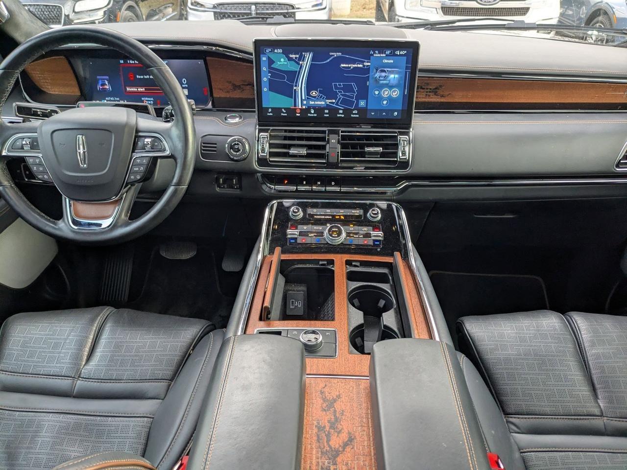 2022 Lincoln Navigator Black Label