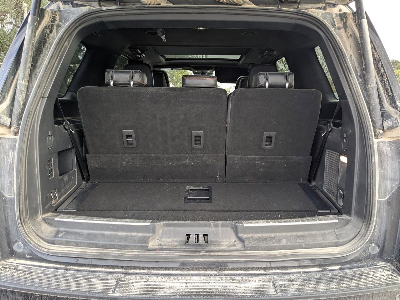 2022 Lincoln Navigator Black Label